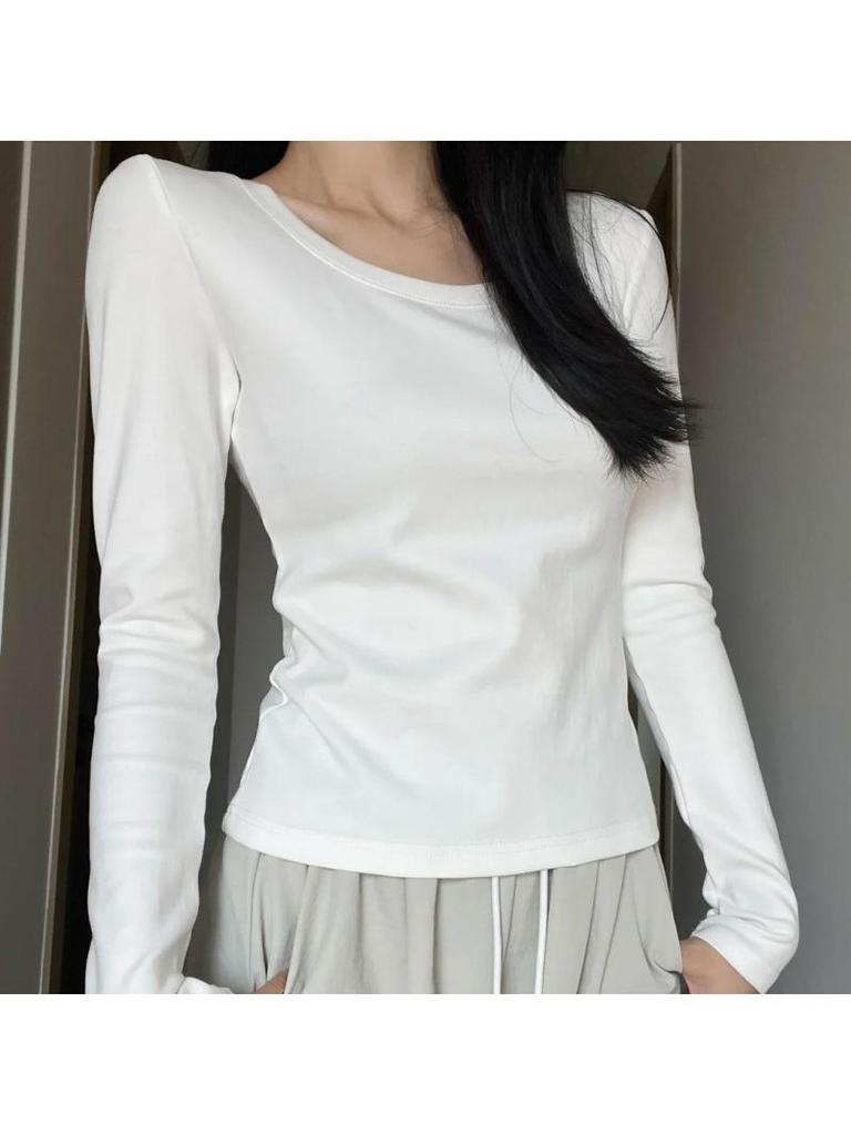 Women's White U-Neck Slimming Long-Sleeve Base Layer Top