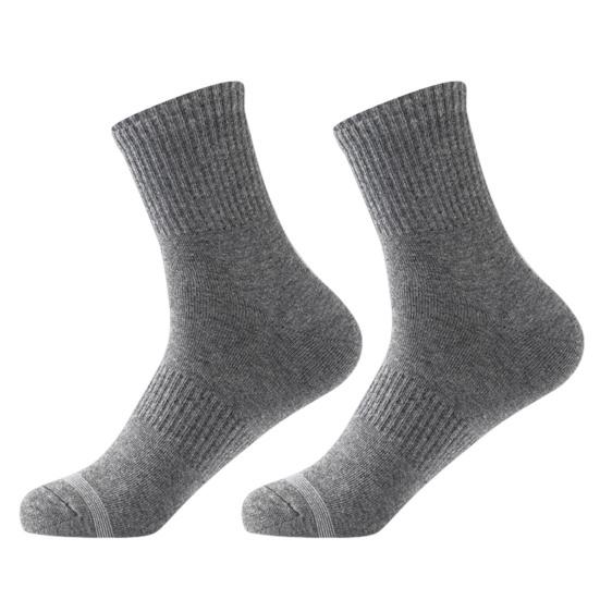 1 Pair Men Cotton Socks Mid-tube No Odor Striped Solid Color High Elasticity Anti-slip Breathable Soft Sweat-absorption Anti-shrink Sports Socks
