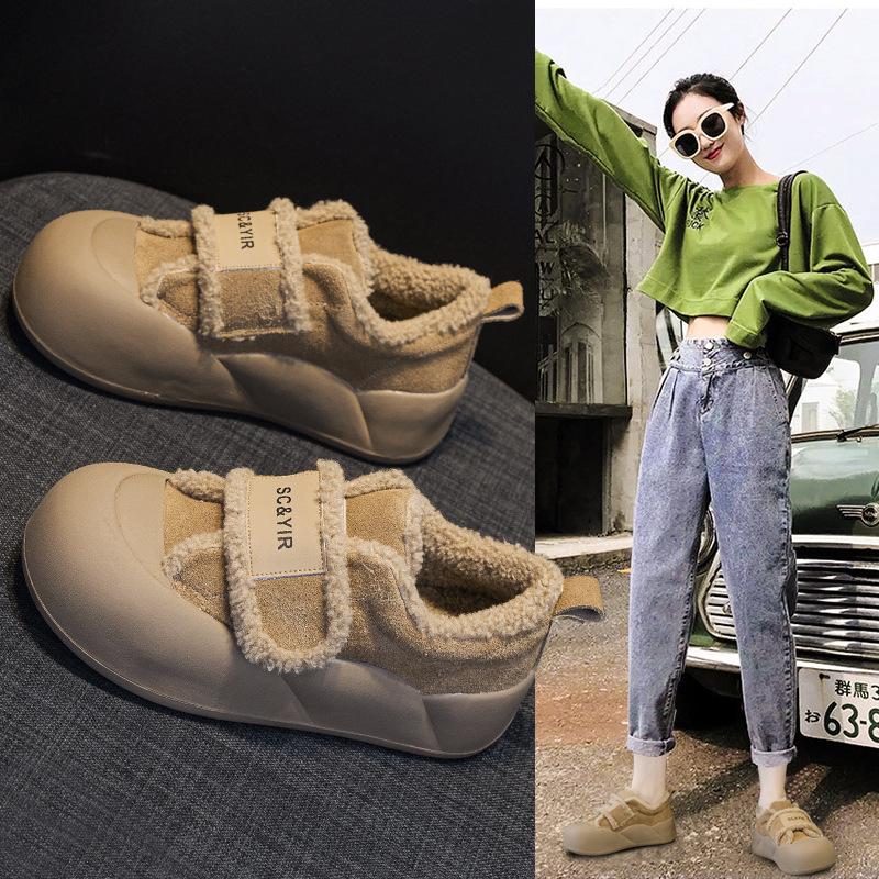 Platform bread shoes 2025 new velvet warm imitation lamb wool matte leather casual fashion Velcro women's shoes