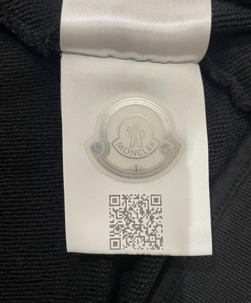 Used MONCLER F10918G70200 V8104Parker mens