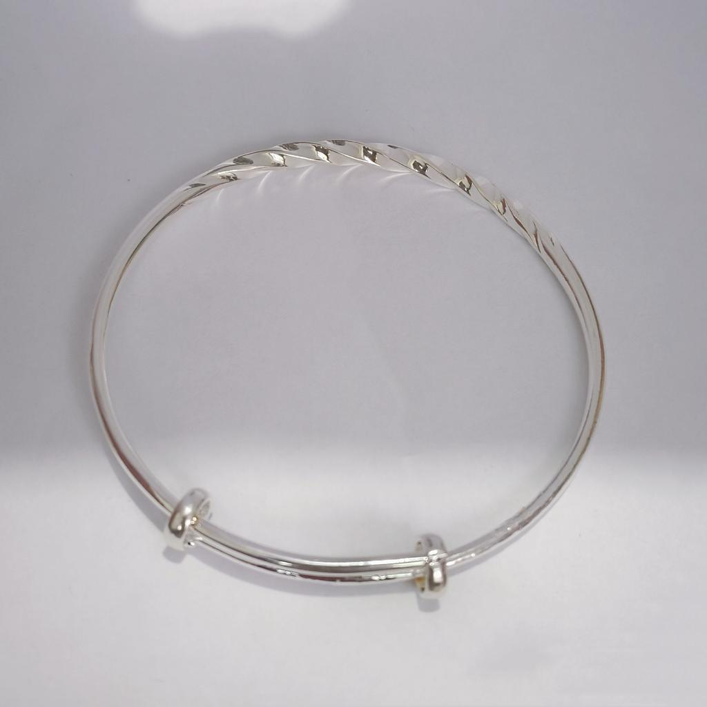 Simple And Versatile Temperament Wavy Push-Pull Bracelet Women'S Niche High-End Sense Fashion Exquisite Bracelet