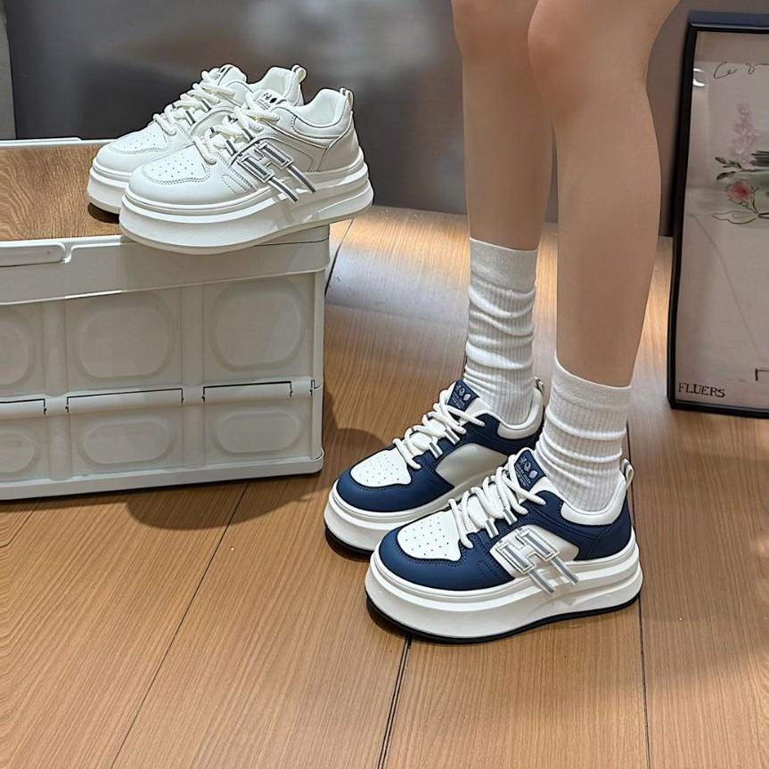 Muffin sole heightened breathable single shoes spring new soft sole versatile little white shoes 2025 Korean version small board shoes women