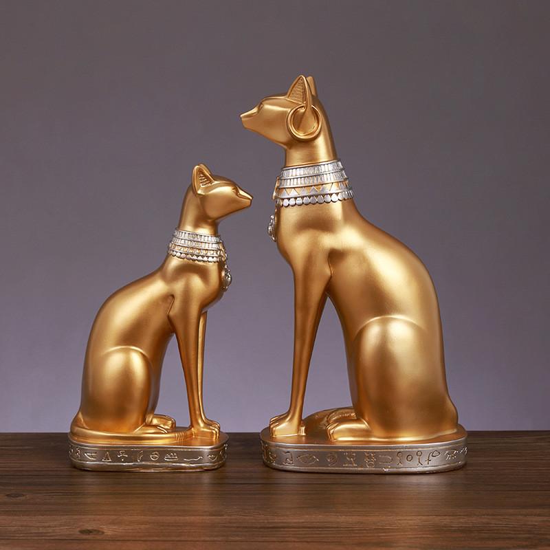 Resin Cat Statue Craft Elegant Desk Ornament For Gift Decoration Collection