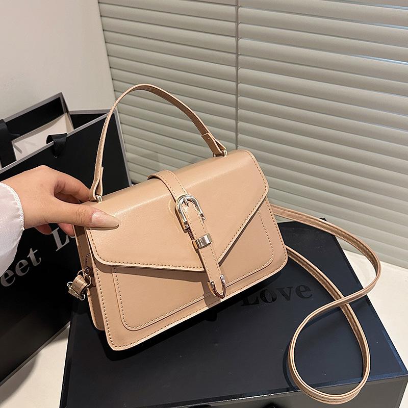 Commuter Niche Bag Messenger Bag Women's 2025 New Trendy and Versatile Simple Shoulder Bag Textured Small Square Bag