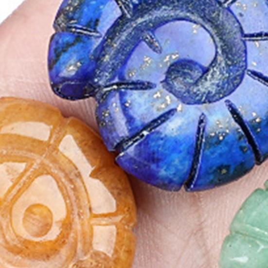 Natural Stone Conch Shell Figurine Healing Stone Ocean Ornament Boho Beach Polished Natural Gemstone Gifts for Men Women