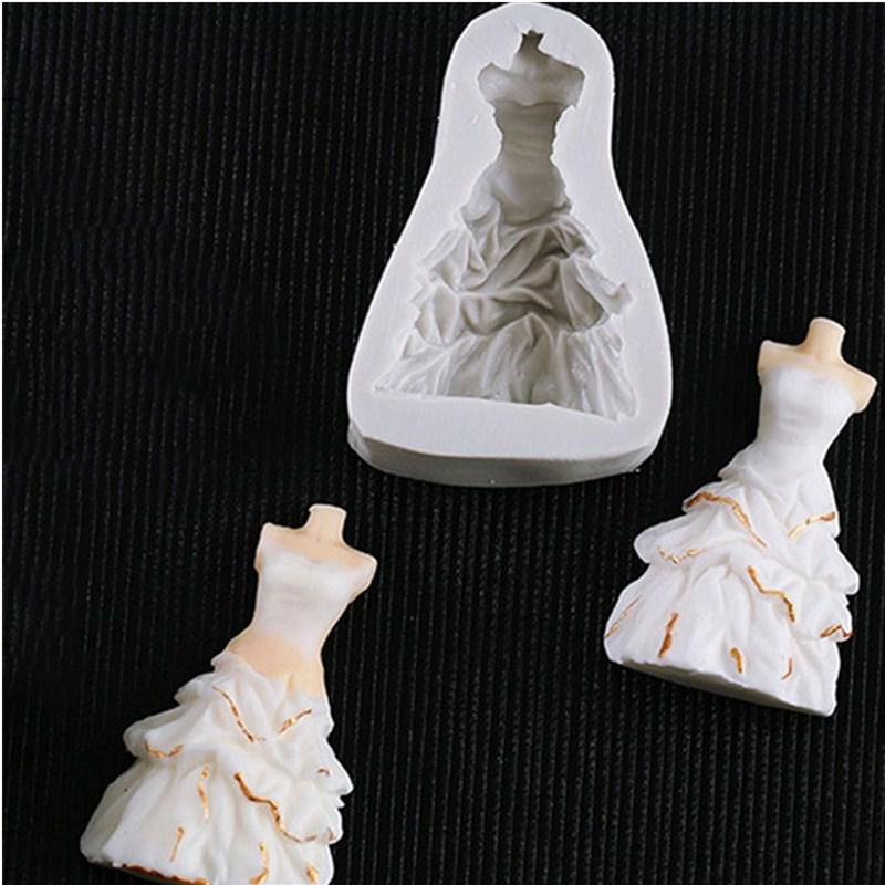 Silicone Mold  Variety Skirt Dress Silicone Mold Groom Bride Fondant Cake Mold Baking Tools