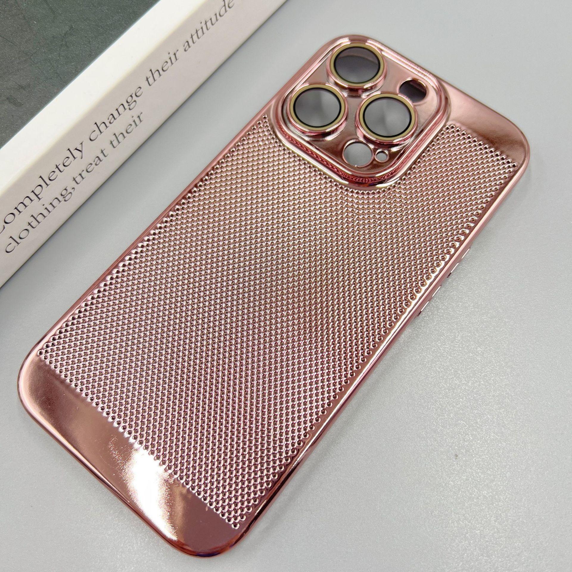 

Подходит для iPhone 15 Чехол для мобильного телефона с гальваническим покрытием, летний дышащий сетчатый чехол для рассеивания тепла 16 Apple 14 Полный комплект Жесткий чехол для ПК iPhone7/8 розовый