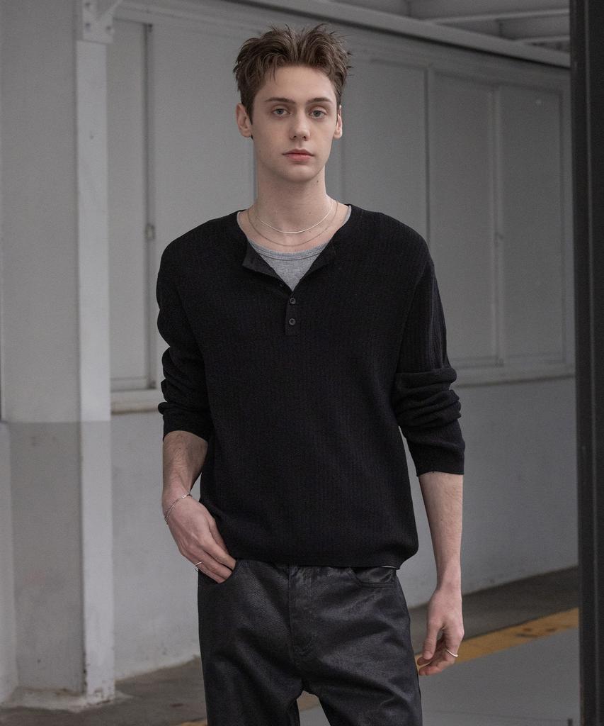 Dekkoloso Light Henley Neck Knit T-Shirt [Black]