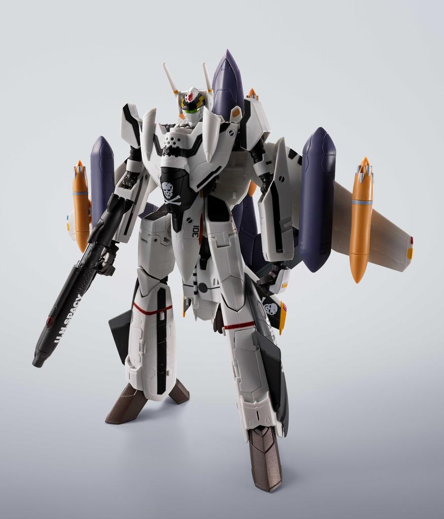 TAMASHII NATIONS R Macross Zero Phoenix ABS PVC Movable Figure HI-METAL VF-OS (Roy Focker's Custom) + QF-2200D-B Ghost, Approx. 140mm, & Die-Cast &