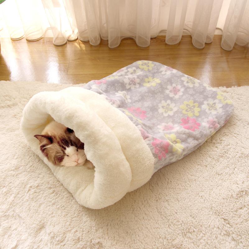 

Cat Bed Sleeping Bag Pet Mat Winter Warm Pet Sleeping Bag Semi Closed Kitten Nest Soft Foldable Cat Sleeping Bag Pet Supplies