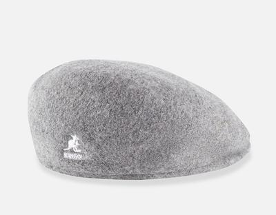 Vyšívaný vlněný baret je trendy, módní a stylový. Dýňový klobouk je univerzální, roztomilý a moderní.