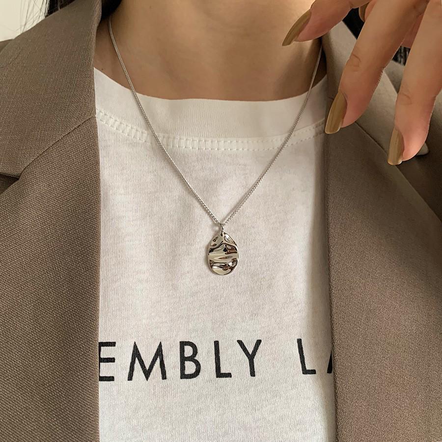 Retro Korean & Japanese Water Drop Geometric Clavicle Necklace for Women