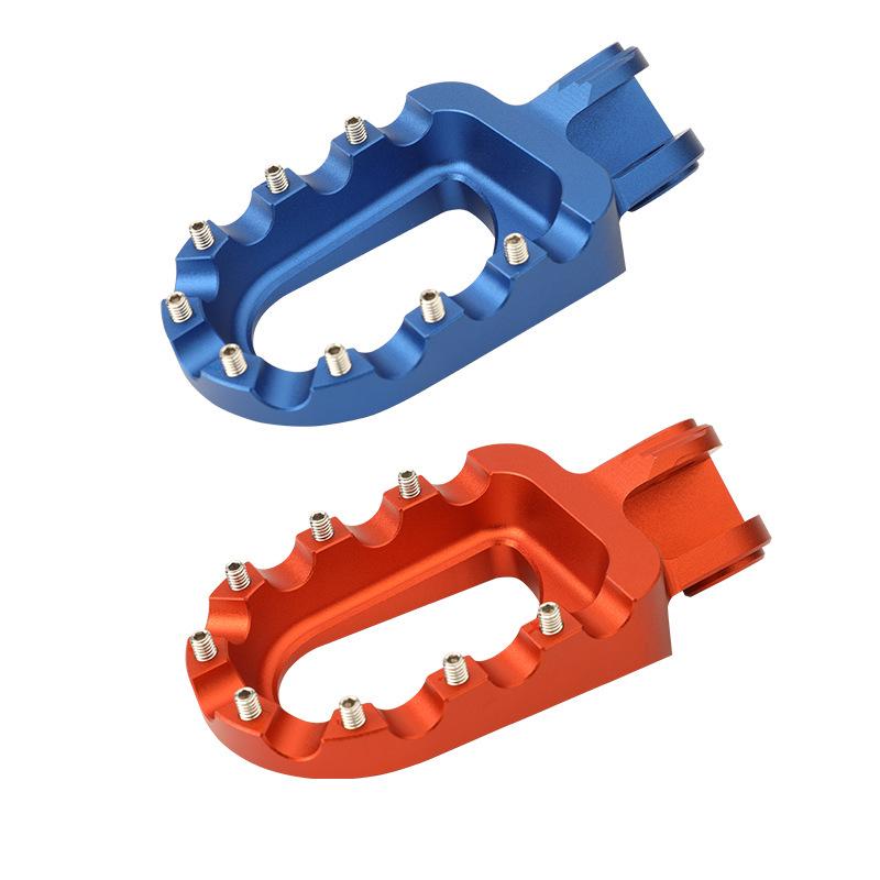 Standard Modified Studded Foot Pegs for KTM Off-Road Motorcycles