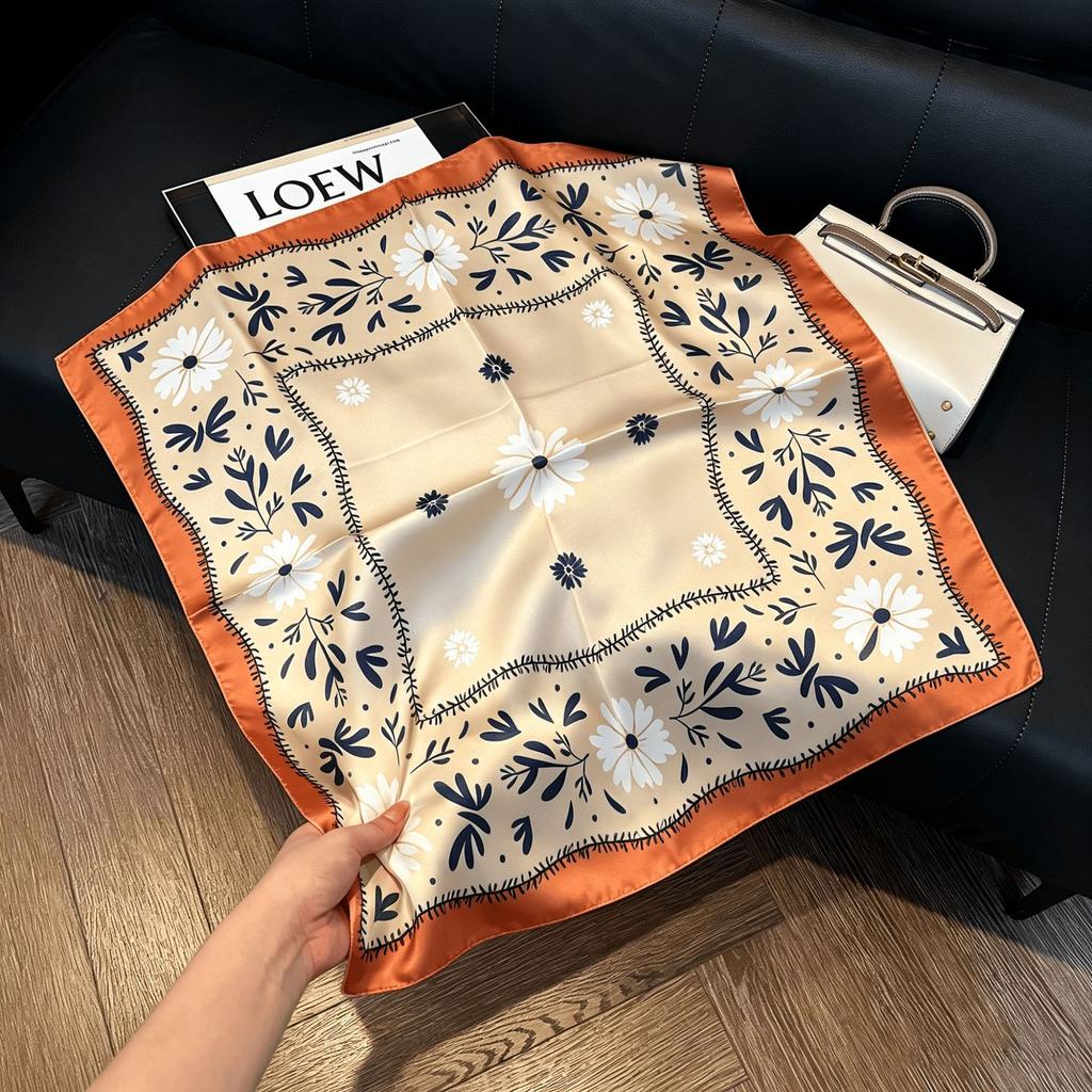 Lao Qian Feng Coffee Color Cashew Nut Silk Scarf Headscarf Versatile Neck Square Scarf Premium Sense Female Foreign Style Decorative Scarf Scarf