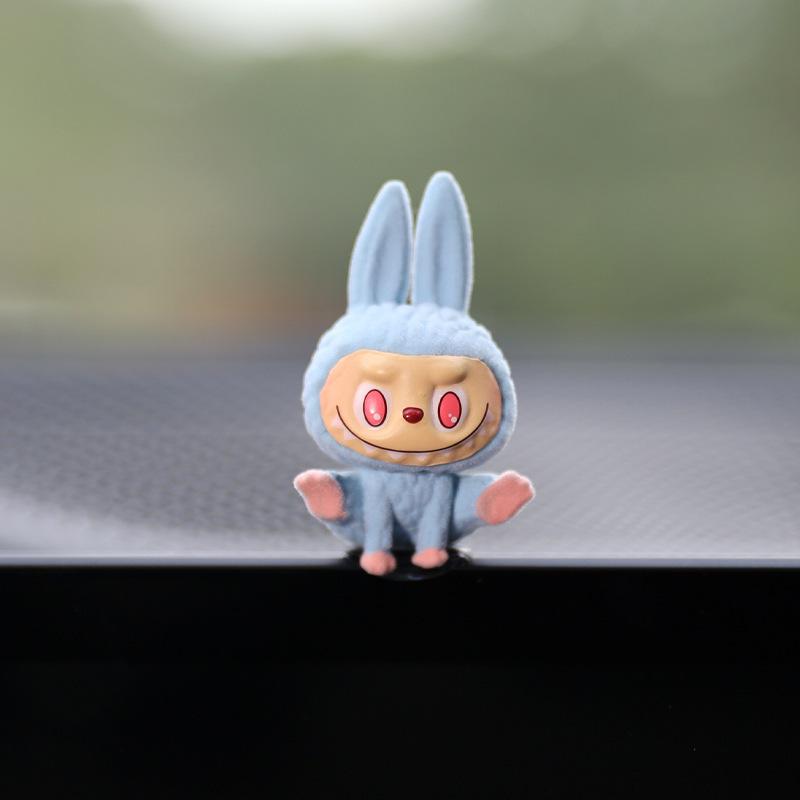 

1 шт. Украшение экрана автомобиля, Центральная консоль, Автомобильное мультяшное украшение, Ткань для йоги, Товары для интерьера автомобиля Show off style