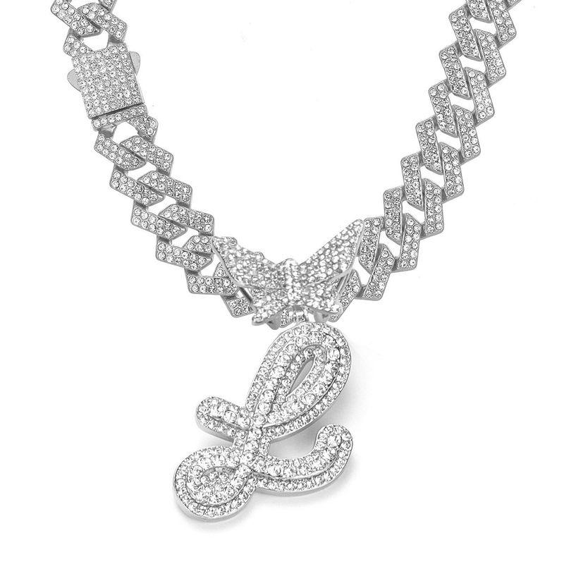 

Super Flash New Arrival Street Butterfly Clasp Full Diamond Hip Hop Pendant 26 English Letters Micro Inlaid with Diamond Cuban Necklace Fashion Silver Letter Necklace L