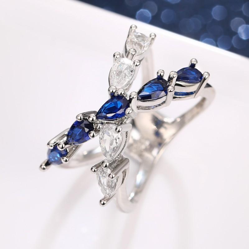 Huitan Temperament Cross Rings with Blue/White Waterdrop Cubic Zirconia Luxury Trendy Women Accessories Daily Wear Party Jewelry