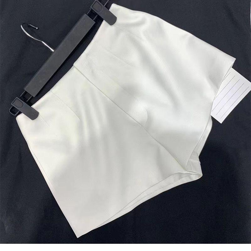 

Summer 2024 New Arrival Fashion Slim Fit Slimming Easiest for Match Casual Shorts Women s Stylish Niche Style Leggings Western Style White L