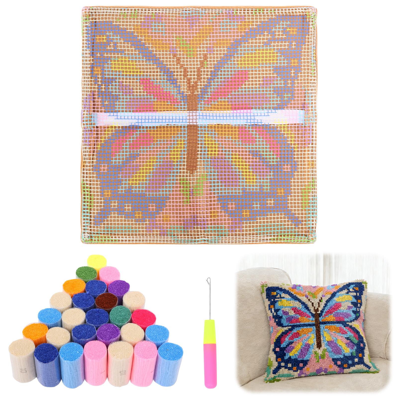 

17x17 In Latch Hook Kits Cute Animal Latch Hook Pillow Kit with Yarn Embroidered Fabric Home Sofa Decor for Adults Beginners