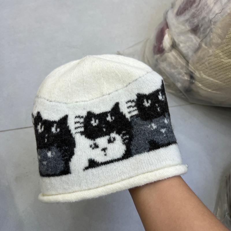 Retro Jacquard Cat Knitted Pullover Hat Female Autumn and Winter Street Show Face Small Ear Protection Wool Hat Trendy Cold Hat Male