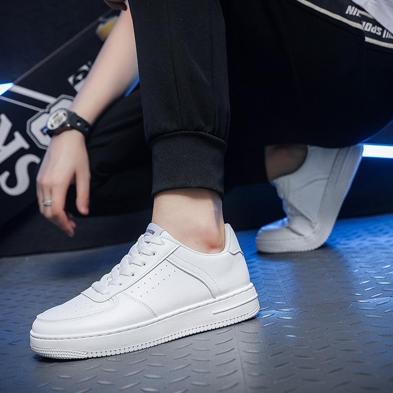 Men's White Shoes, Breathable Pure White Sports and Leisure Board Shoes