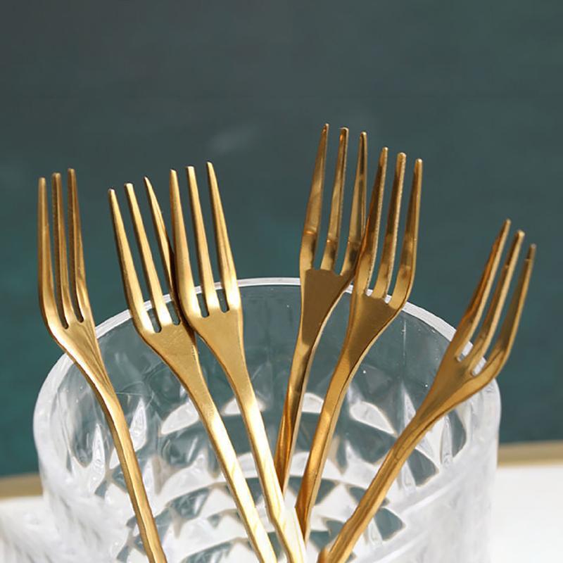 6 Adet Paslanmaz Çelik Meyve Çatalı Altın Gümüş Pasta Çatalı Atıştırmalık Salata Kahve Ayna Çatal Bıçak Takımı Mutfak Gereçleri