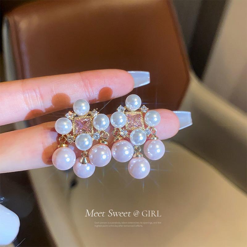 

Корейская мода ретро дворцовый стиль жемчужные серьги легкие роскошные универсальные высококачественные серьги романтический свадебный памятный подарок