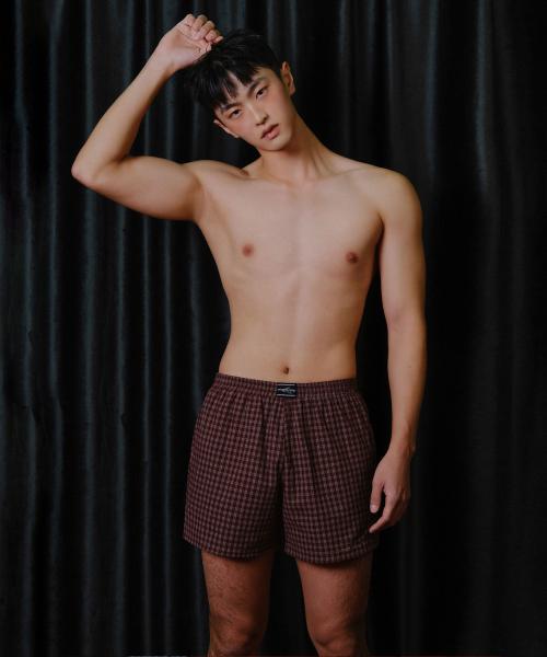 

[Recording House] REC CLASSIC TRUNK [CHECK RED] [Shipped from Korea] 100% Authentic Red - M