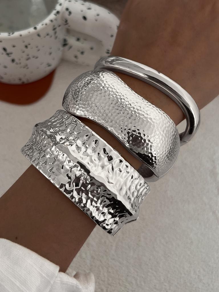 DIEZI Exaggerated Irregular Heavy Metal Bangles Fashion Vintage Hip Hop Geometric Bangles Bracelets For Women Men Party Jewelry