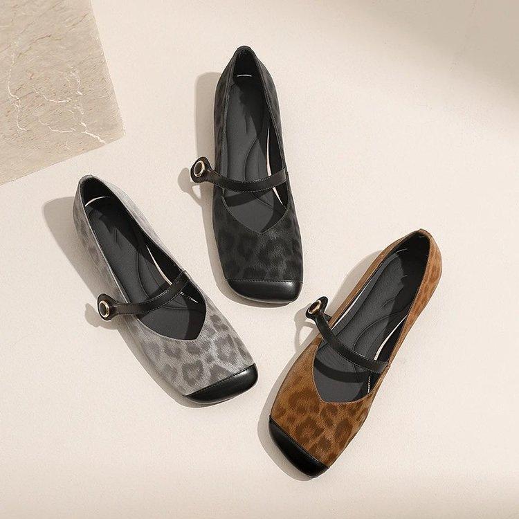 Autumn square head Mary Jane shoes new suede word with French skirt temperament single shoes
