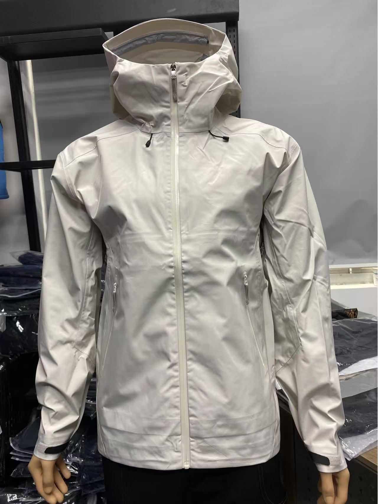 

LT Hardshell Waterproof Windbreaker - Unisex Spring/Autumn Mountaineering Jacket M