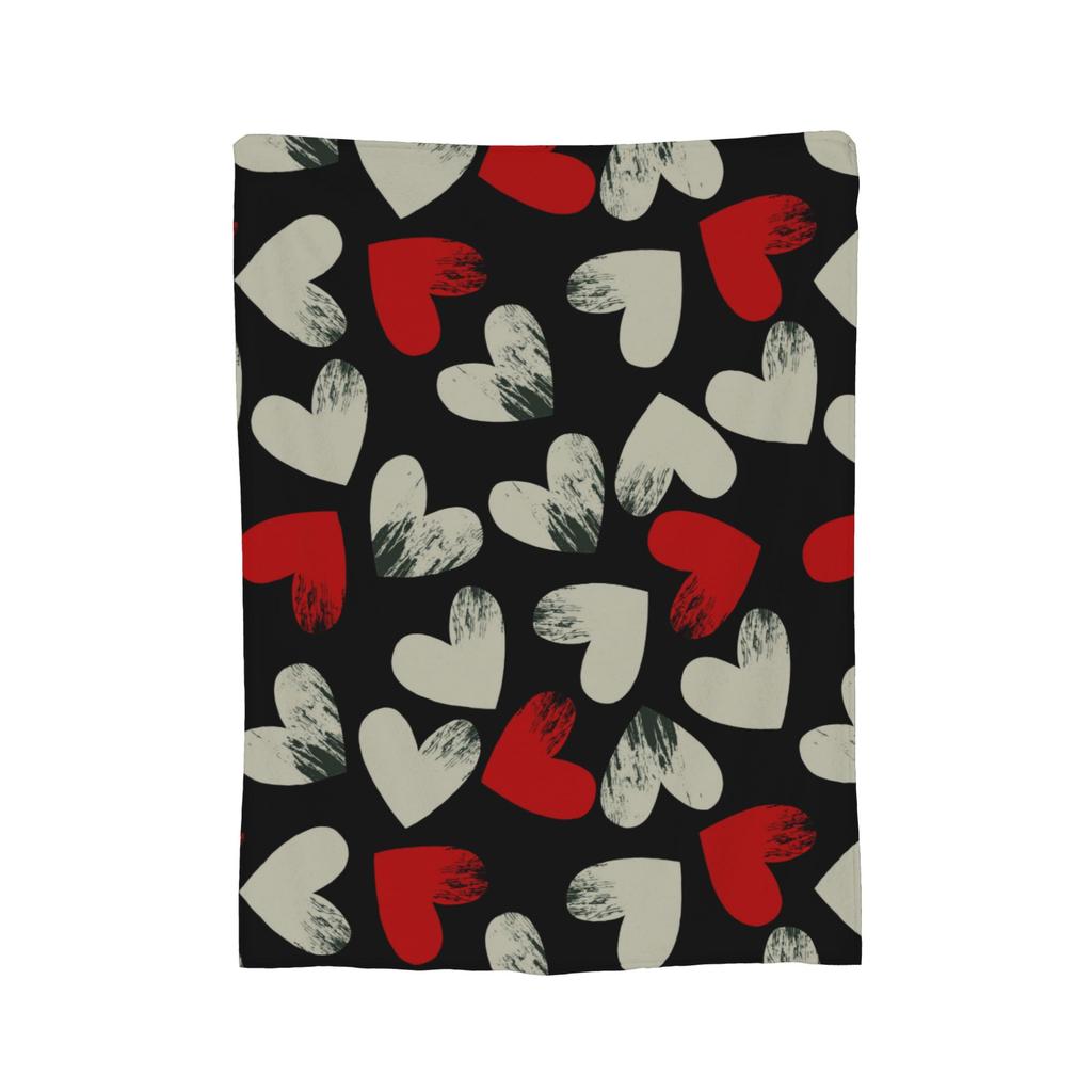 Scratched Heart Pattern Blankets Velvet Print  Portable Lightweight Throw Blankets for Bed Outdoor Plush Thin Quilt