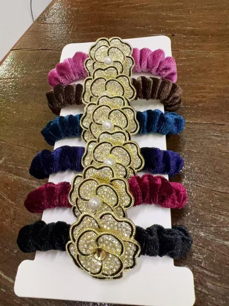 Alloy Small Claw Hair Clip for Women – Sweet Shark Hair Accessory for Short Hair