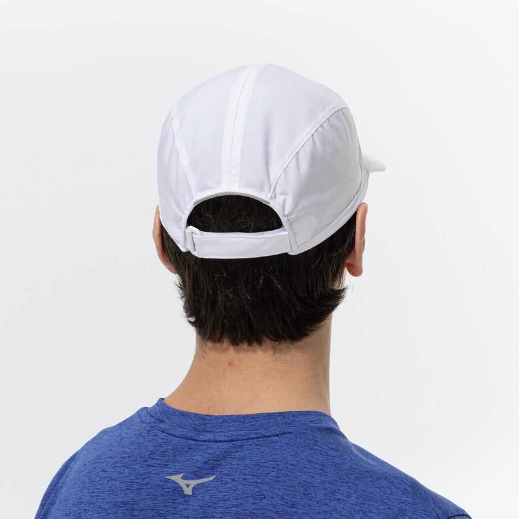 Mizuno J2MW1010 Night Running Cap with Reflective White Water-Repellent Finish,