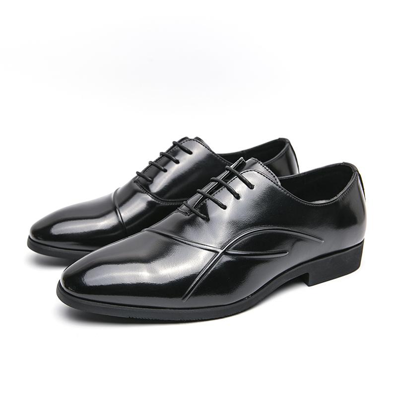 Mode Lederschuhe Formell Persönlichkeitsdesign Tenis Herren De Hombre Mokassins Tenis Caballero Designer-Sneaker Modekleid