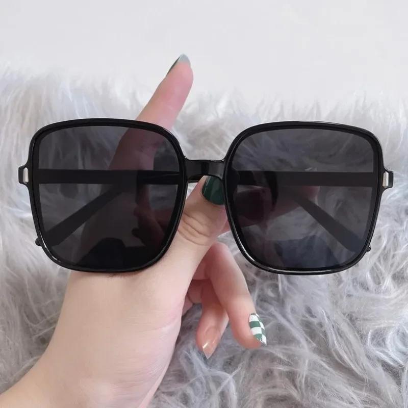 New Gradient Sunglasses Women Large Square Frame Retro UV400 Protection Designer Eyewear Gafas De Sol