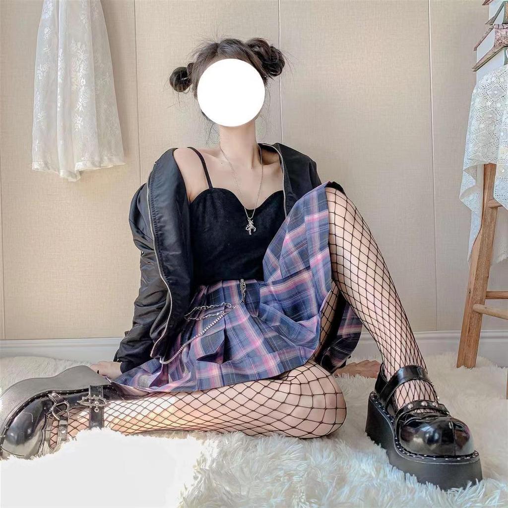 Metallschwarze Schwamm-Schuhe, Dicksohlige Kleine Lederschuhe, Damen Herzförmige Kette Big Toe Schuhe