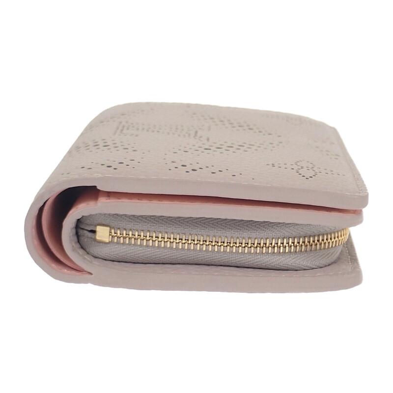 Louis Vuitton M13470 Bifold Wallet Bloom Grey/pink Monogram Mahina Women