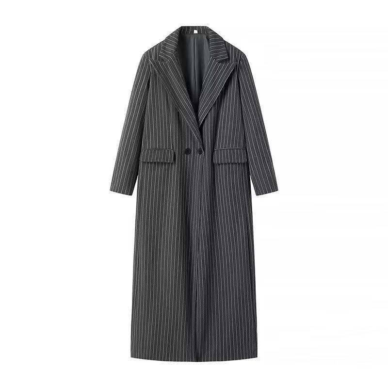 Women`s Plus Size Striped Knit Windbreaker