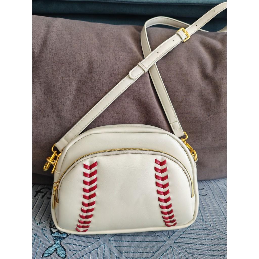 IELGY Trendy Leather Retro Baseball Style Shoulder Bag Zipper Shoulder Strap Crossbody Bag