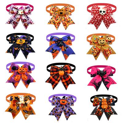 50/100pcs Halloween Pet Product Fashion Small Dog Bow Ties Collars Adjustable Pet Dog Bowtie Pumpkin Bat Style Dogs Pet Supplies