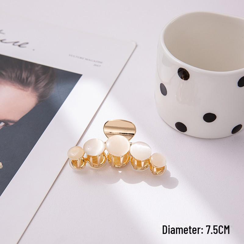 Korean Fashion Hairpin: Elegant Shark Clip for Women