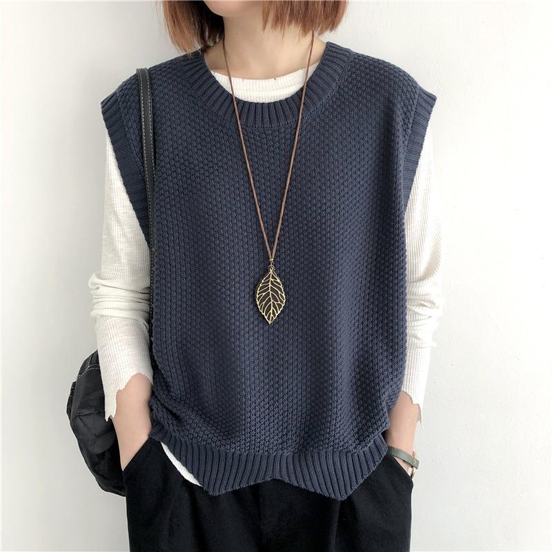 

Women s Knitted Sleeveless Crew Neck Vest - Irregular Loose Fit, Solid Color, Spring 2024 Collection One Size