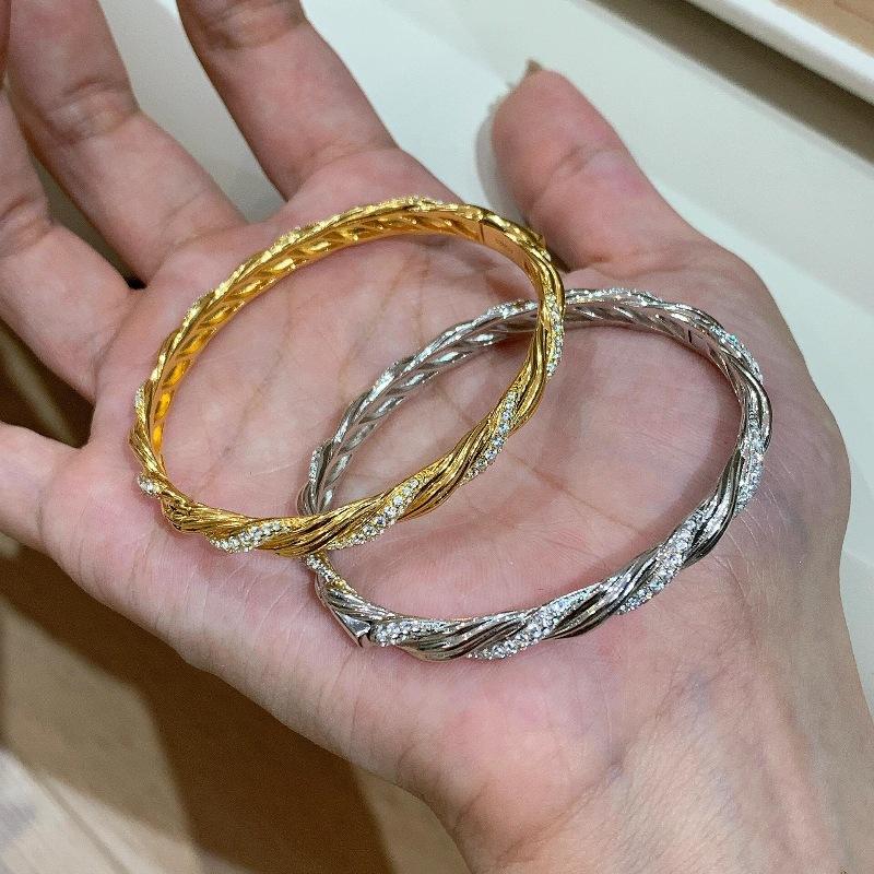 Creative Design Silver 925 Woven Spiral Bracelet Luxury Diamond Inlay Bangles for Women Exquisite Fashion Style Jewelry