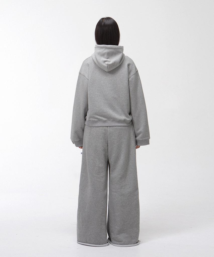 Yankoaleupeu Diploma Embroidered Wide Two-Pleat Sweatpants - Melange