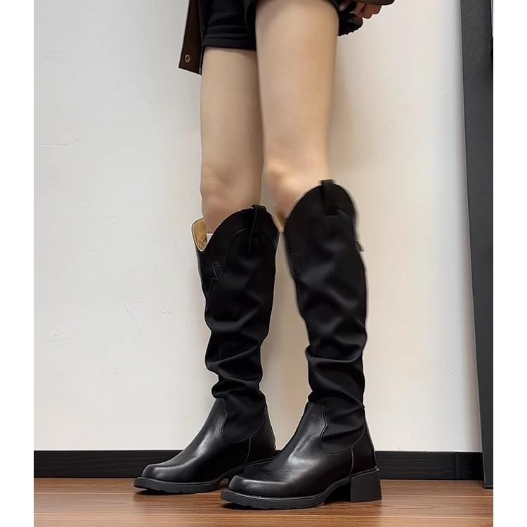 Coarse heel pleated high tube stacking boots women's 2025 new versatile but knee boots women's retro western knight boots