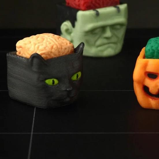 1/5Pcs Halloween Cube Head Figurine Spooky Mini Skull Pumpkin Zombie Black Cat Head Resin Statue Toy Home Office Desktop Decoration Ornament