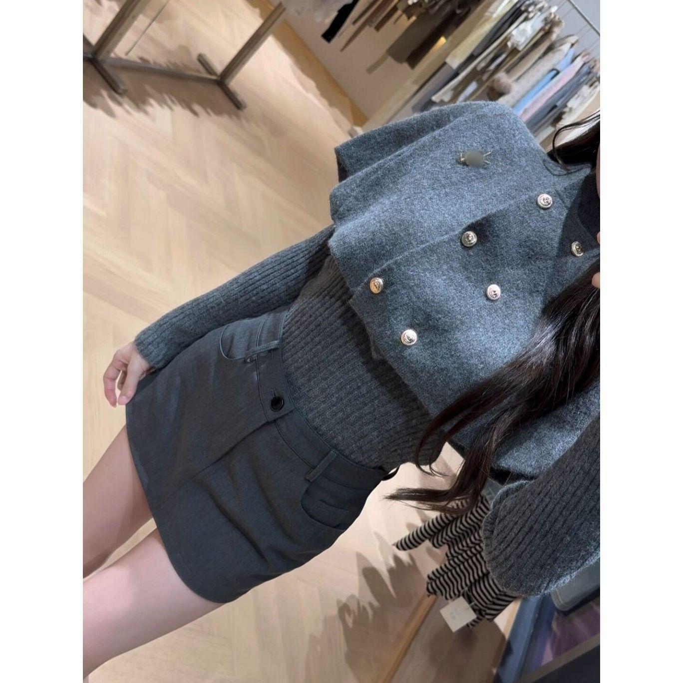 French Hepburn Style Double-Breasted Knit Cape & High-Waisted Skirt Set L (106-118 lbs)