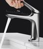 Factory  Modern Luxury Bathroom Basin Faucet Zinc Alloy Ceramic Basin Mixer Hot and Cold Mixing Faucet