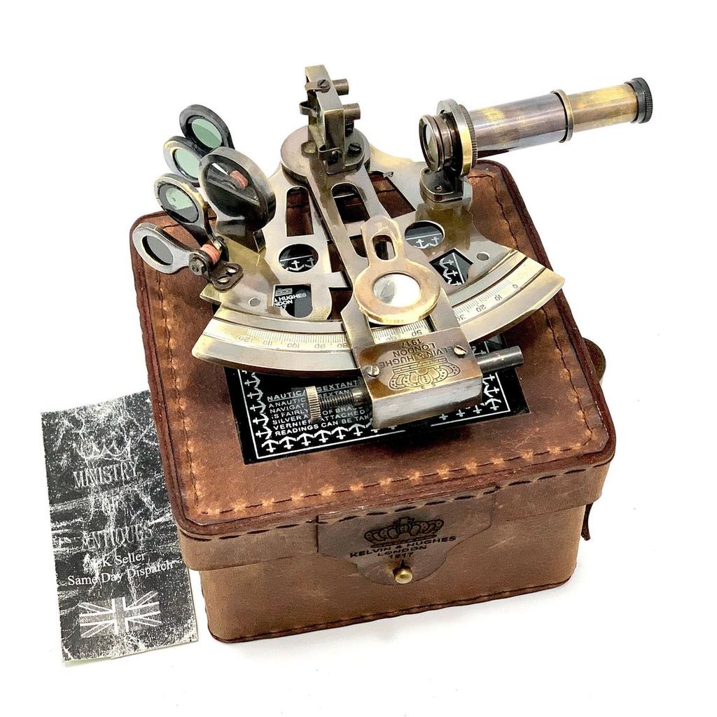 Antiker maritimer nautischer Sextant Vintage Marine Astrolab Schiffsgeräte mit echter Lederbox Messing Schiffssextant mit Glasdeckelbox